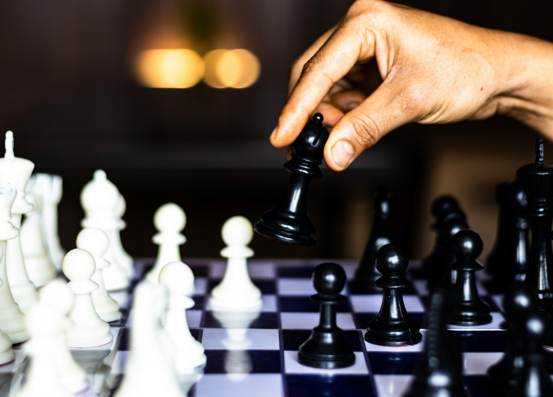 5 أسباب تدفع المؤسسات لاختيار الاستشارات الهندسية من شركة آفاق